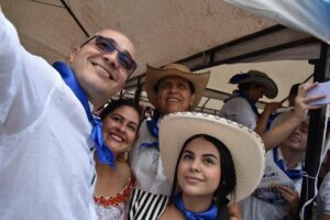 Más protagonismo de artistas locales, separar eventos y seguridad: Las propuestas de Jorge Bolívar para mejorar las fiestas en Ibaguè. 1