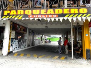 Ajustan tarifas para parqueaderos públicos en Ibagué - A La Luz Pública 2
